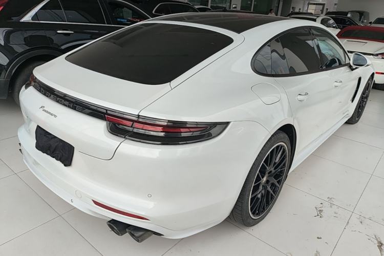 Used Porsche Panamera 2020 Panamera 10th Anniversary Edition 2.9T Rear Right 45 Deg