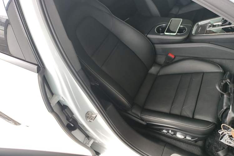 Used Porsche Panamera 2020 Panamera 10th Anniversary Edition 2.9T Right Front Seat