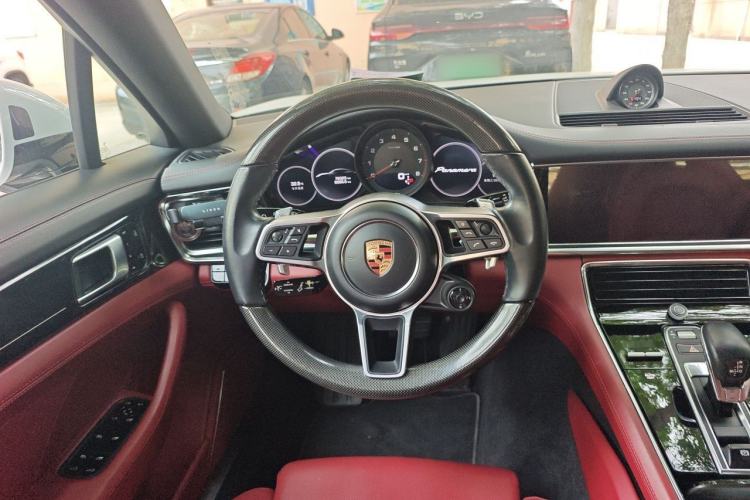 Used Porsche Panamera 2020 Panamera 10th Anniversary Edition 2.9T Steering Wheel