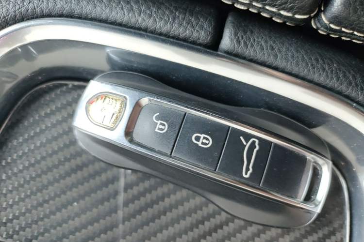 Used Porsche Panamera 2020 Panamera 10th Anniversary Edition 2.9T Vehicle Key