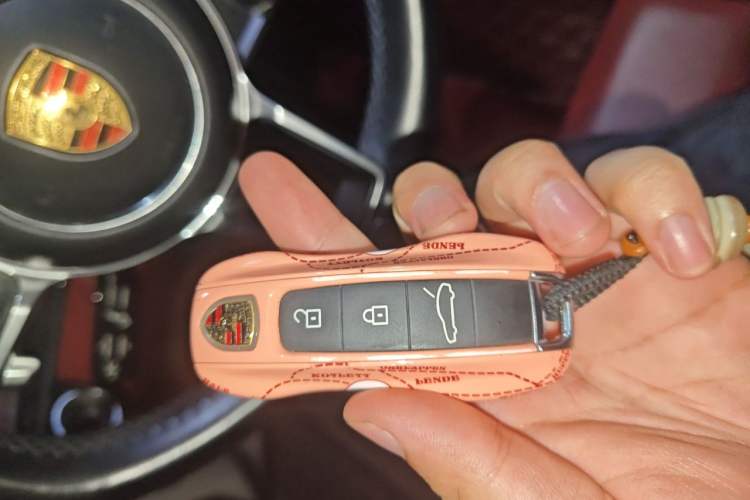 Used Porsche Panamera 2020 Panamera 10th Anniversary Edition 2.9T Vehicle Key