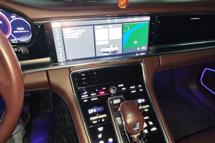 Used Porsche Panamera 2021 Panamera 4 Sport Turismo 2.9T Audio And AC Panel