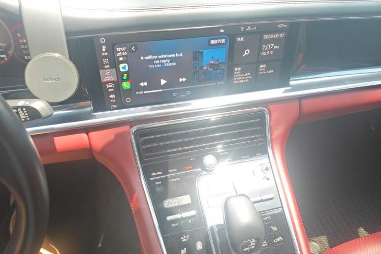 Used Porsche Panamera 2021 Panamera 4 Executive Long Wheelbase 2.9T Audio And AC Panel