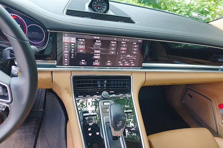 Used Porsche Panamera 2021 Panamera Executive Long Wheelbase 2.9T Audio And AC Panel