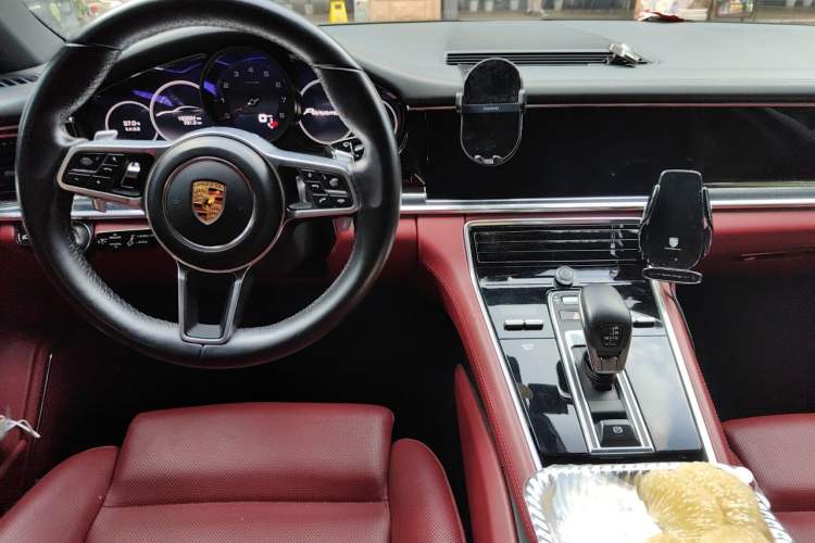 Used Porsche Panamera 2021 Panamera 2.9T Center Console