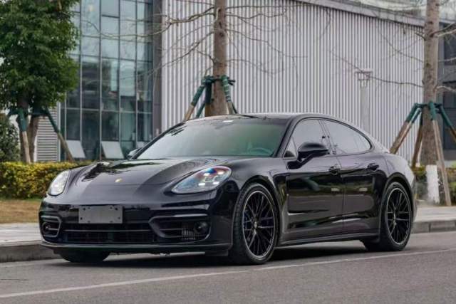 Ojetý Porsche Panamera 2021 Panamera 2.9T
