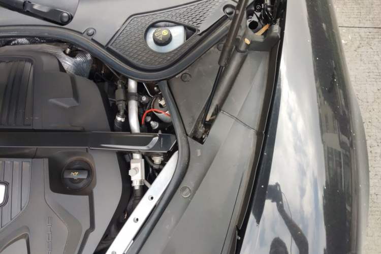 Used Porsche Panamera 2021 Panamera 2.9T Engine Bay Left