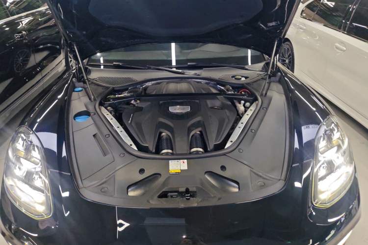 Used Porsche Panamera 2021 Panamera 2.9T Engine Bay