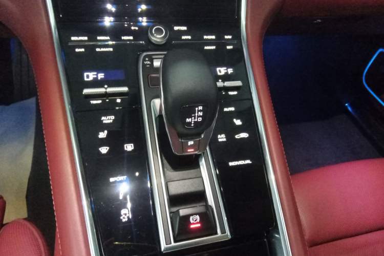 Used Porsche Panamera 2021 Panamera 2.9T Gear Lever