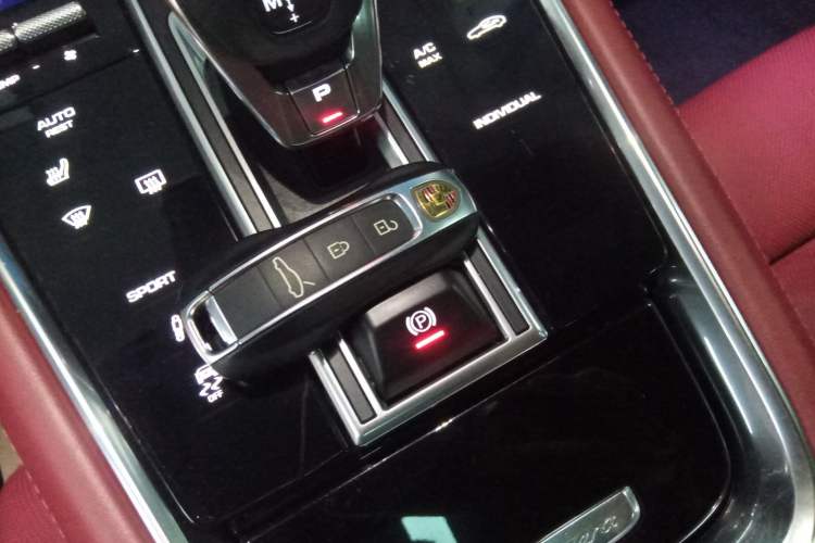 Used Porsche Panamera 2021 Panamera 2.9T Interior 1