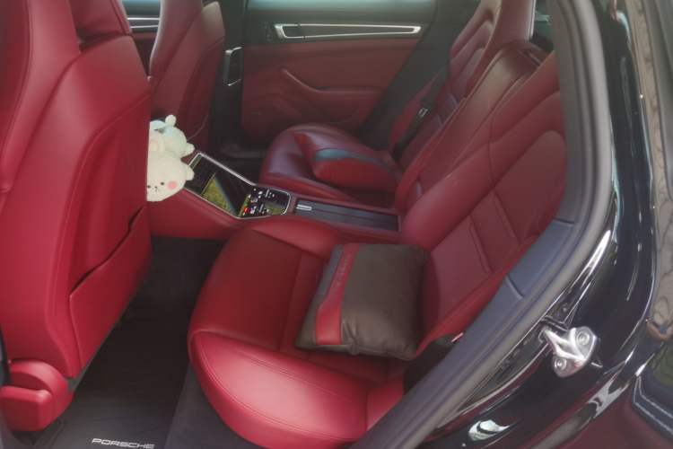 Used Porsche Panamera 2021 Panamera 2.9T Left Rear Seat