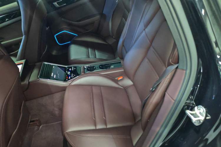Used Porsche Panamera 2021 Panamera 2.9T Left Rear Seat
