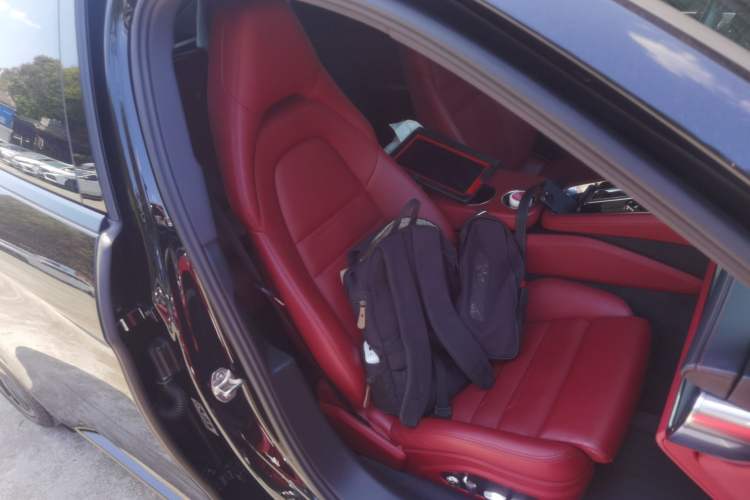 Used Porsche Panamera 2021 Panamera 2.9T Right Front Seat