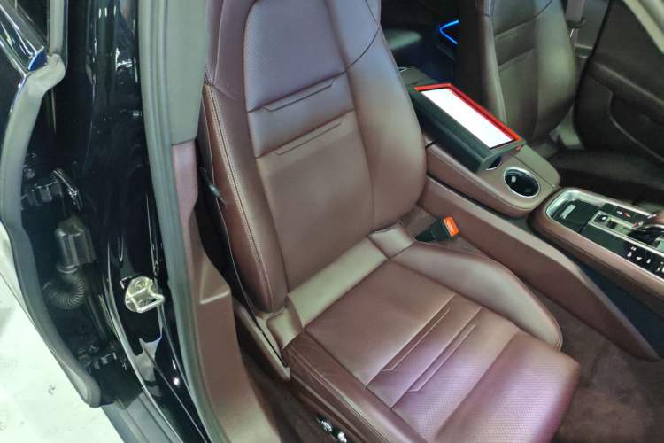 Used Porsche Panamera 2021 Panamera 2.9T Right Front Seat