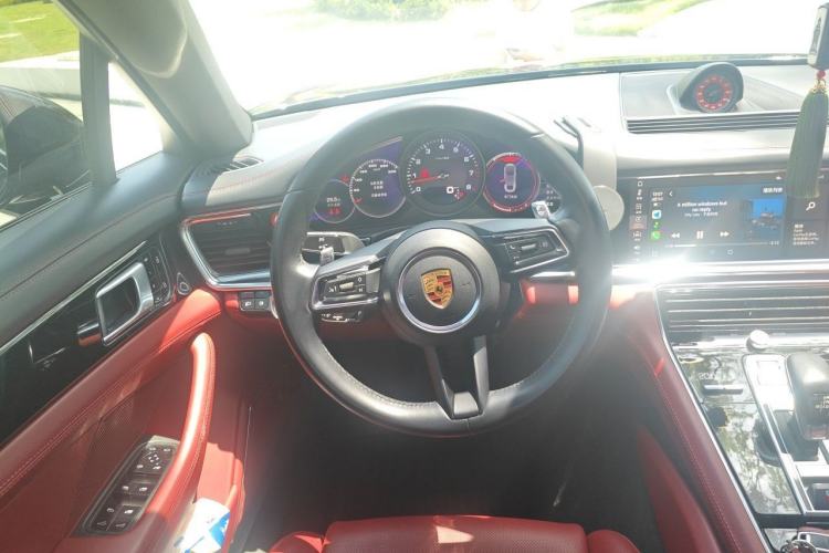 Used Porsche Panamera 2021 Panamera 4 Executive Long Wheelbase 2.9T Steering Wheel
