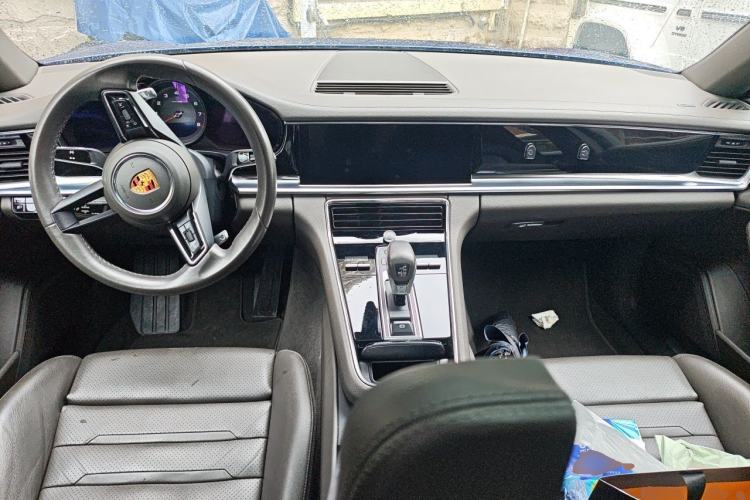 Used Porsche Panamera 2021 Panamera 2.9T Center Console