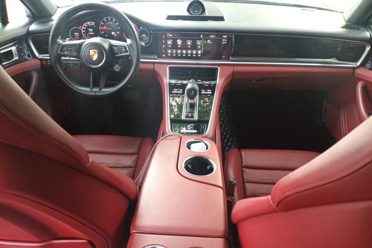 Used Porsche Panamera 2021 Panamera Executive Long Wheelbase 2.9T Center Console