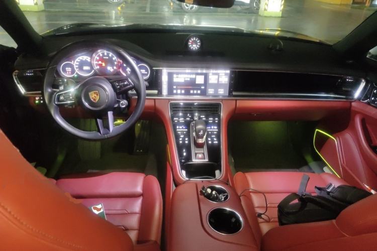 Used Porsche Panamera 2021 Panamera 4S 2.9T Center Console