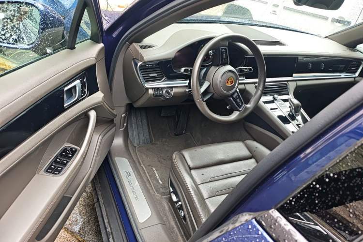 Used Porsche Panamera 2021 Panamera 2.9T Driver Seat