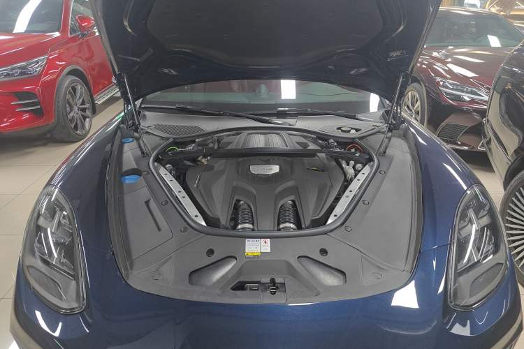 Used Porsche Panamera 2021 Panamera 2.9T Engine Bay