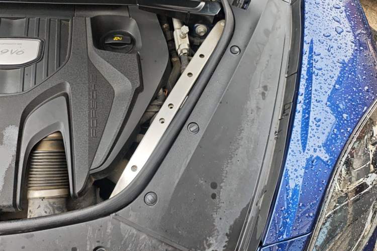 Used Porsche Panamera 2021 Panamera 2.9T Engine Bay Left