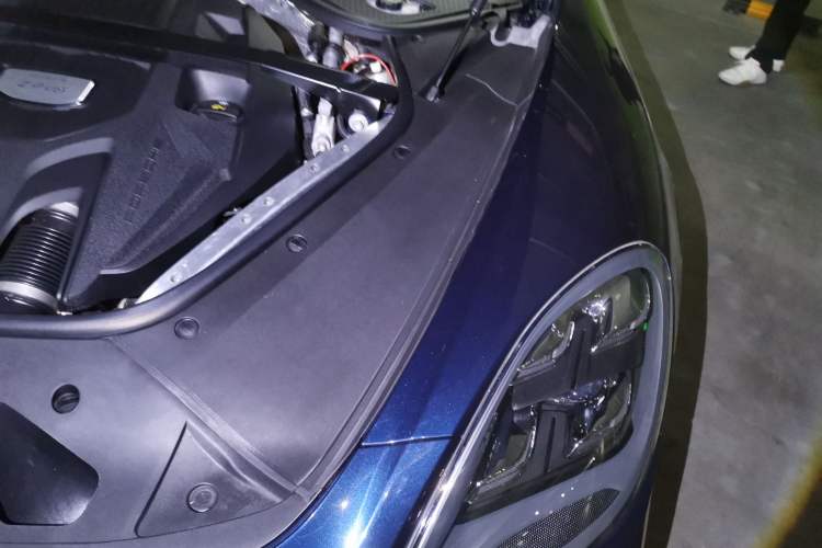 Used Porsche Panamera 2021 Panamera 2.9T Engine Bay Left