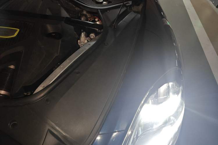 Used Porsche Panamera 2021 Panamera 4 E-Hybrid 2.9T Engine Bay Left