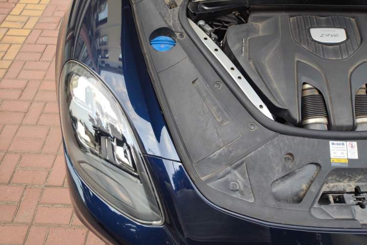 Used Porsche Panamera 2021 Panamera Executive Long Wheelbase 2.9T Engine Bay Right