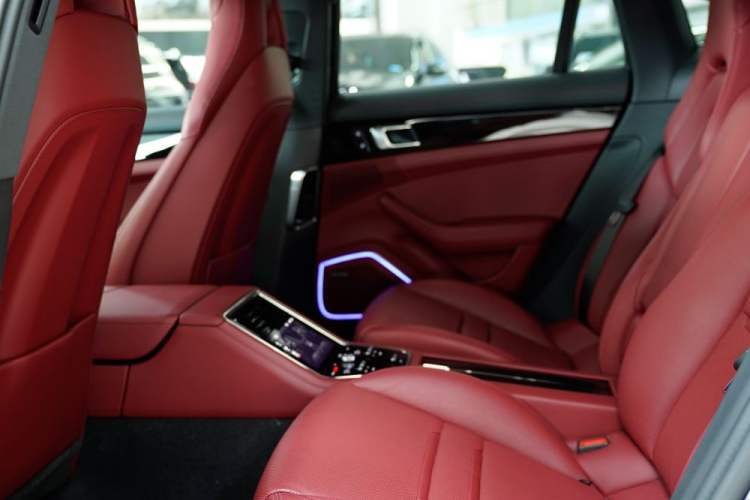 Used Porsche Panamera 2021 Panamera 2.9T Interior 2