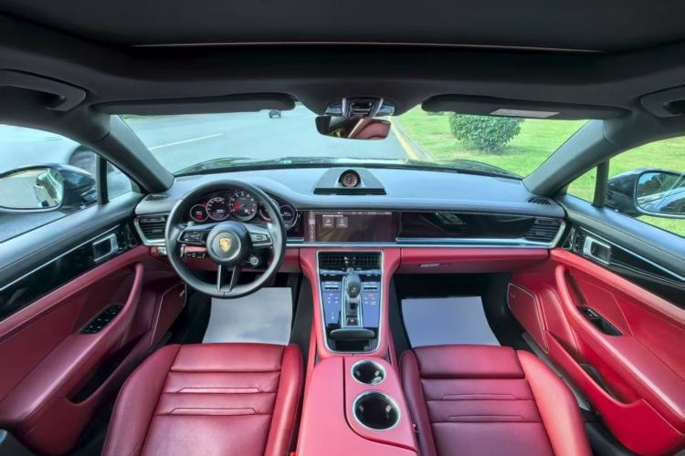 Used Porsche Panamera 2021 Panamera 2.9T Interior 3