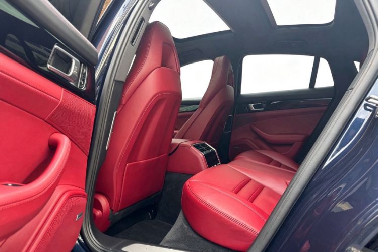 Used Porsche Panamera 2021 Panamera 2.9T Interior 4