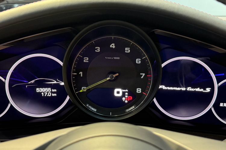 Used Porsche Panamera 2021 Panamera 4 E-Hybrid Sport Turismo 2.9T Odometer Close Up