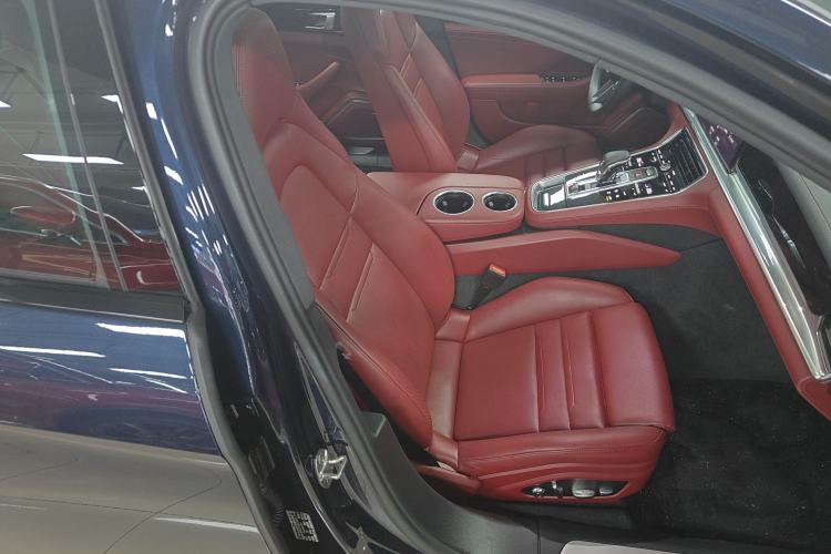Used Porsche Panamera 2021 Panamera 2.9T Right Front Seat