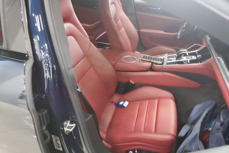 Used Porsche Panamera 2021 Panamera 2.9T Right Front Seat