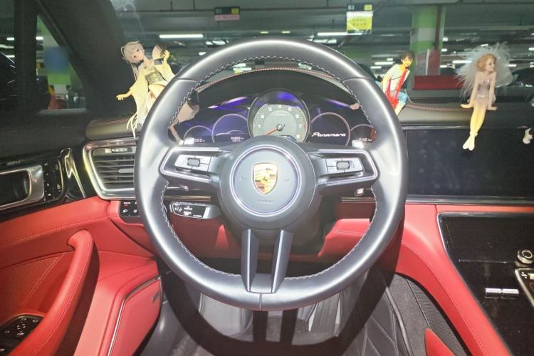 Used Porsche Panamera 2021 Panamera Executive Long Wheelbase 2.9T Steering Wheel