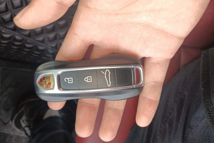 Used Porsche Panamera 2021 Panamera Executive Long Wheelbase 2.9T Vehicle Key