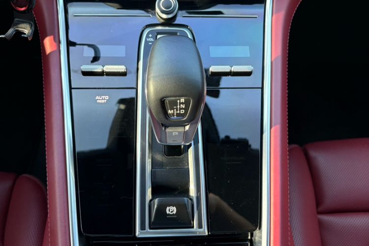 Used Porsche Panamera 2021 Panamera 4 Executive Long Wheelbase 2.9T Interior 6