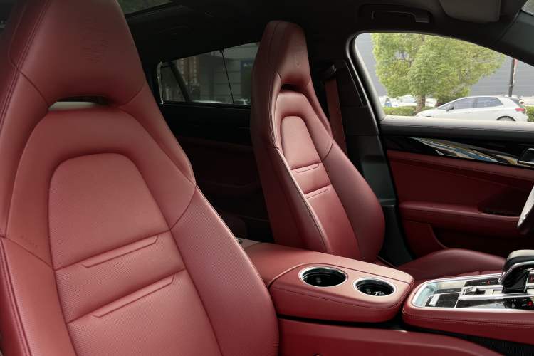 Used Porsche Panamera 2021 Panamera 4 Executive Long Wheelbase 2.9T Interior 8