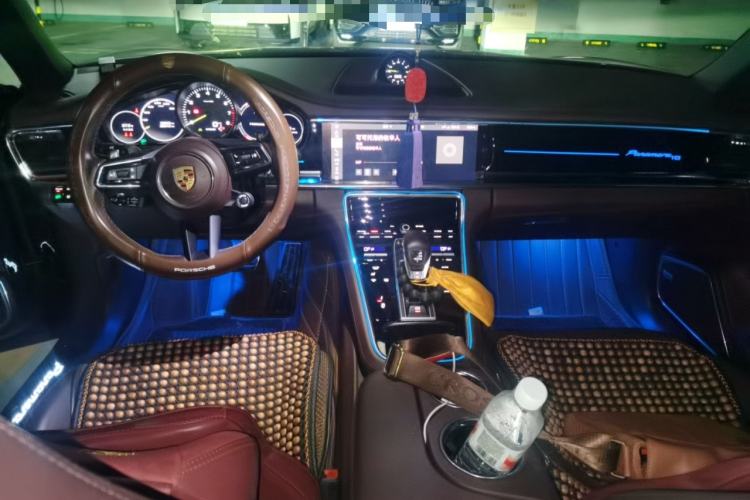 Used Porsche Panamera 2021 Panamera 4 E-Hybrid 2.9T Center Console