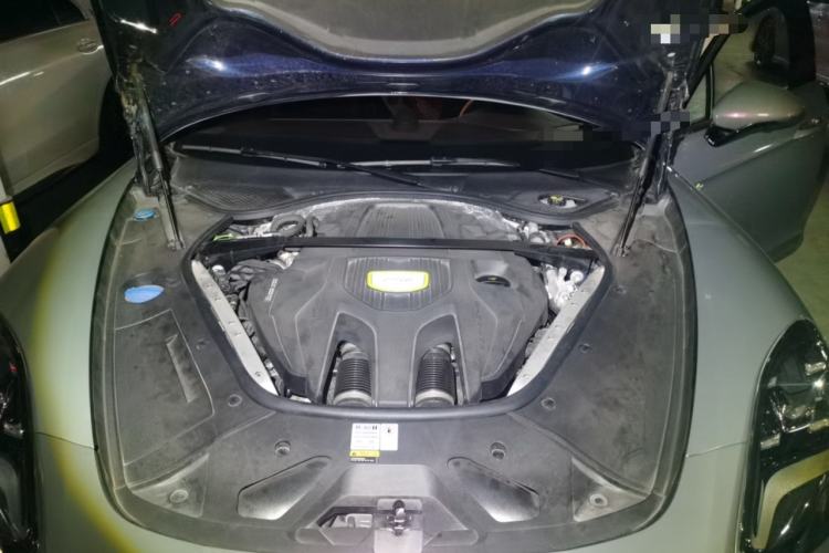 Used Porsche Panamera 2021 Panamera 4 E-Hybrid 2.9T Engine Bay