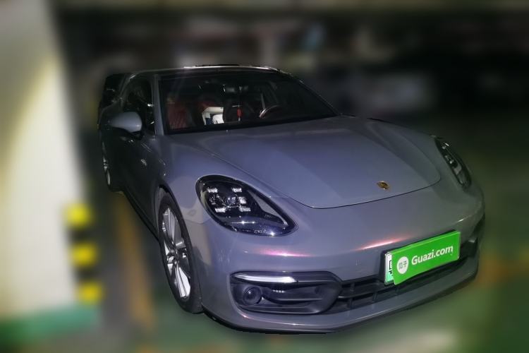 Used Porsche Panamera 2021 Panamera 4 E-Hybrid 2.9T Front Right 45 Deg