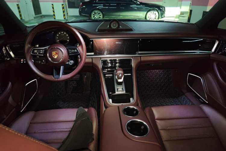 Used Porsche Panamera 2021 Panamera 4 Sport Turismo 2.9T Center Console