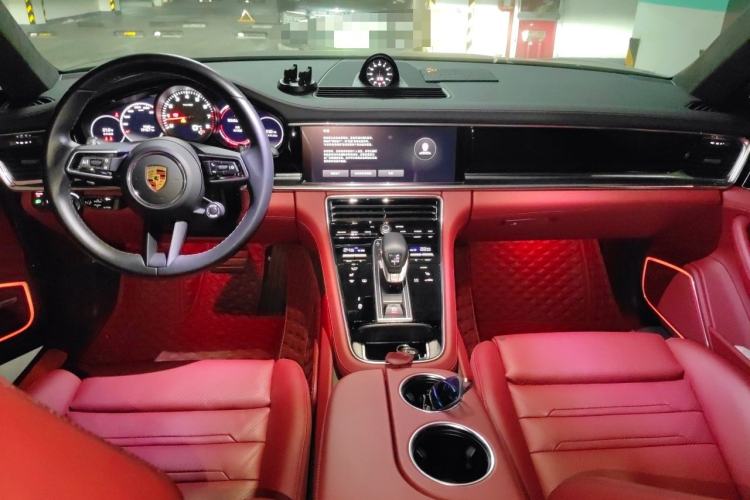 Used Porsche Panamera 2021 Panamera 4 Executive Long Wheelbase 2.9T Center Console