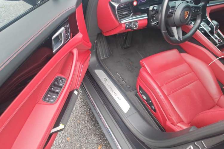 Used Porsche Panamera 2021 Panamera 4 Executive Long Wheelbase 2.9T Driver Seat