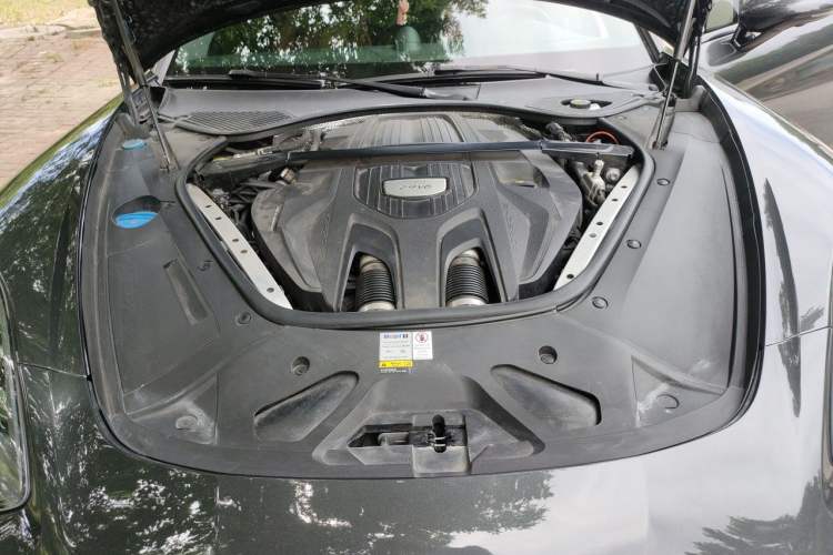 Used Porsche Panamera 2021 Panamera 2.9T Engine Bay