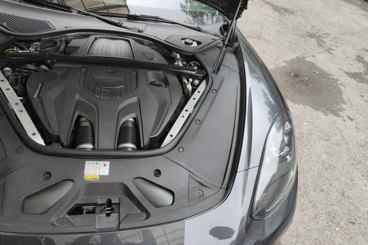 Used Porsche Panamera 2021 Panamera 2.9T Engine Bay Left