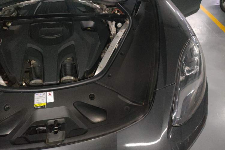 Used Porsche Panamera 2021 Panamera 2.9T Engine Bay Left
