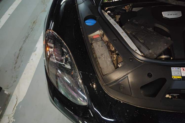 Used Porsche Panamera 2021 Panamera 4 Sport Turismo 2.9T Engine Bay Right