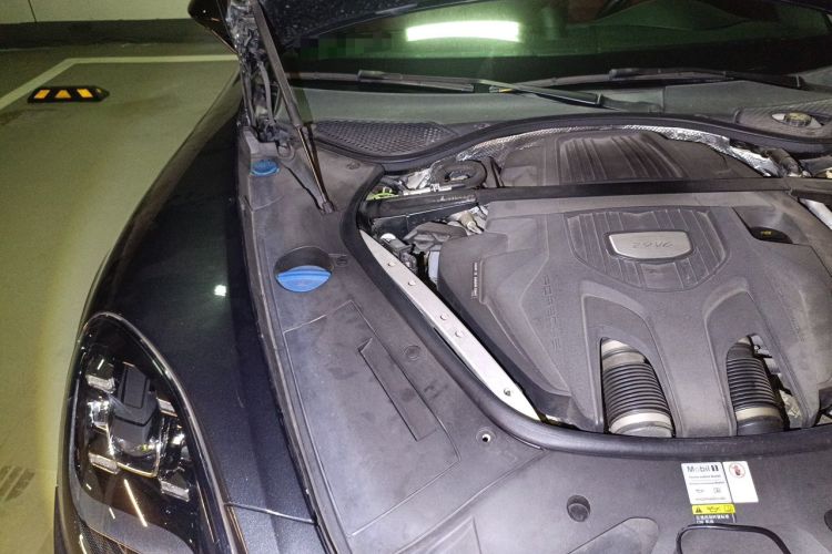 Used Porsche Panamera 2021 Panamera 2.9T Engine Bay Right