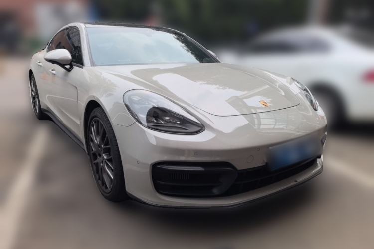 Used Porsche Panamera 2021 Panamera 2.9T Front Right 45 Deg